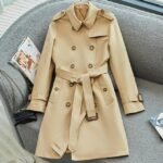 casaco-sobreturdo-trench-coat-Qualidade-2023-primavera-outono-feminino-branco-800px-fundo-branco.jpg